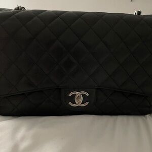 Black Chanel Jumbo Bag